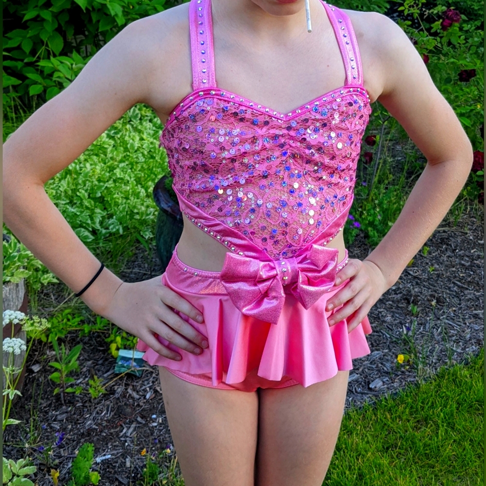 Kelle brand, pink, large child dance costume